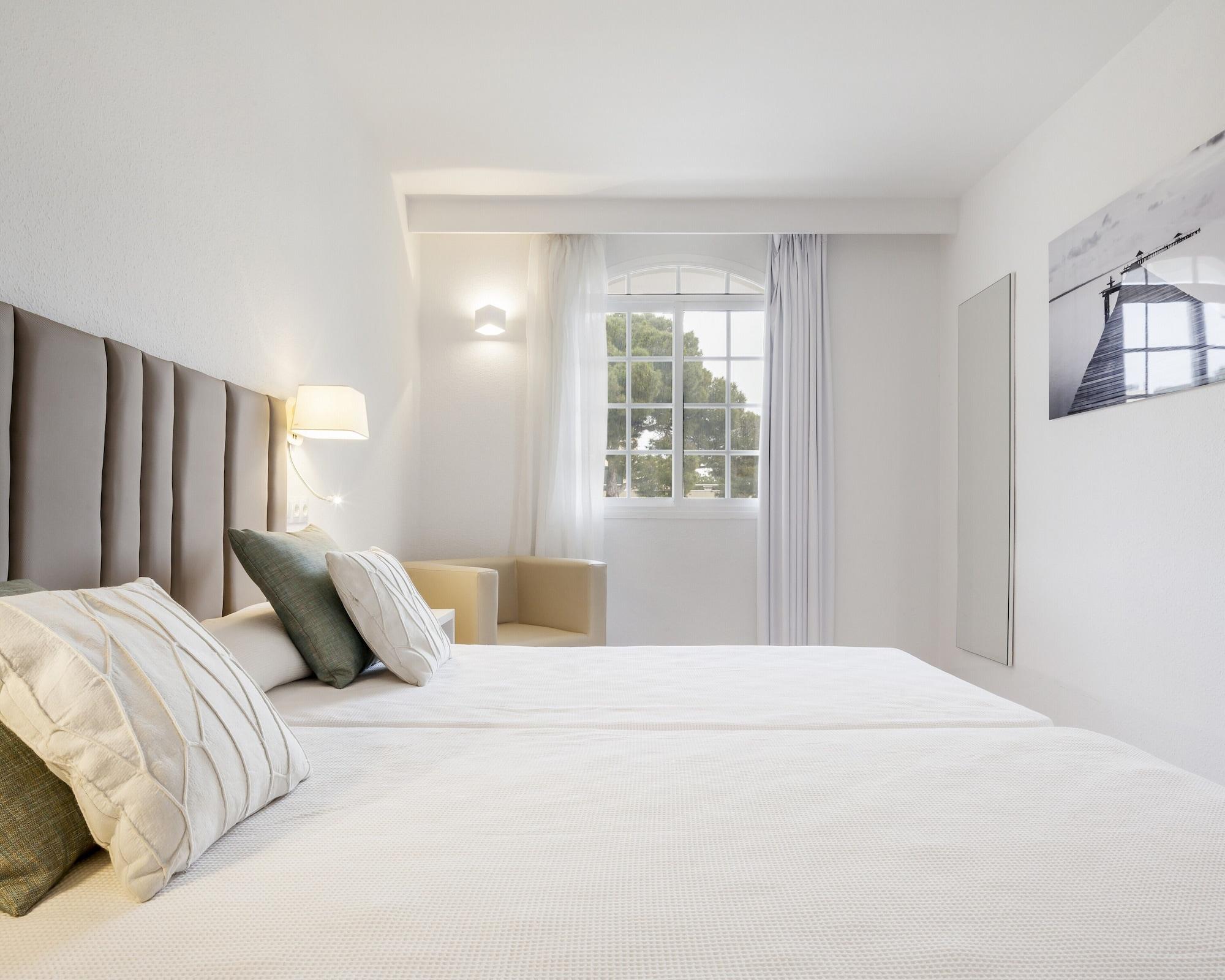 Aparthotel Ilunion Menorca Cala Galdana  Esterno foto